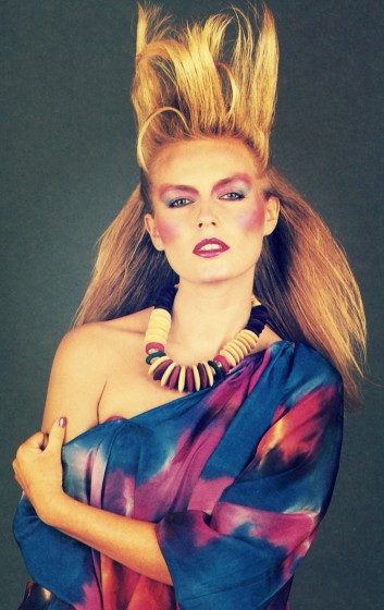 1980s hair-makeup-look-fashion