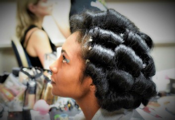 backstage-fashion-makeup-trucco-hair-capelli-nouvelle
