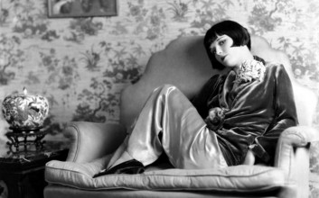 frangia-Louise-Brooks-Nouvelle