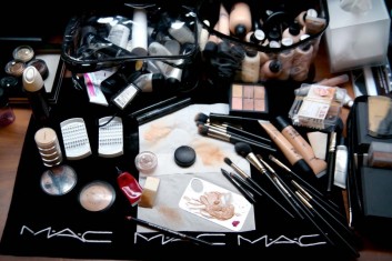 mac-makeup