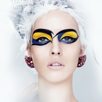 model-face-eye-colorful-makeup