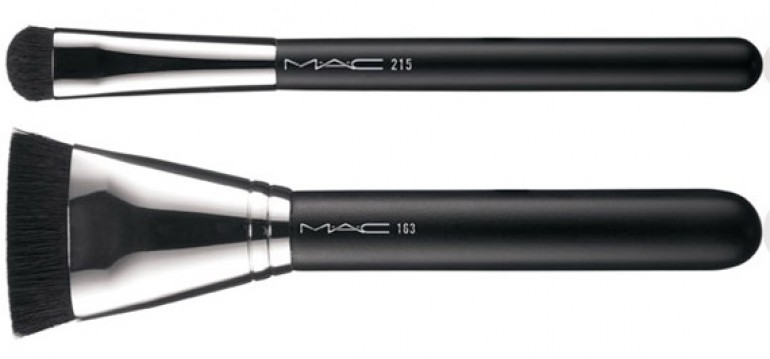 pennelli-contouring-MAC