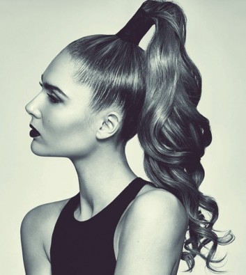 vintage-tail-coda-hairstyle-acconciatura